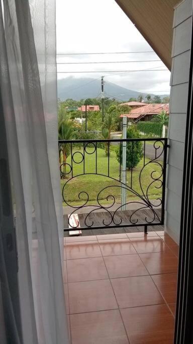 Casa De Las Rosas Volcan Arenal La Fortuna Dış mekan fotoğraf